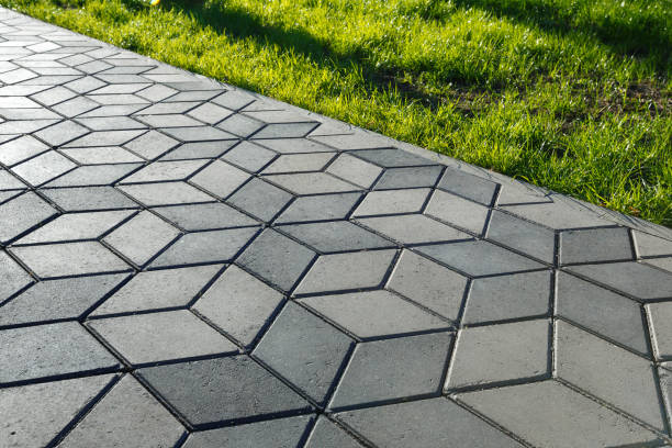 Best Decorative Driveway Pavers  in Lake Success, NY